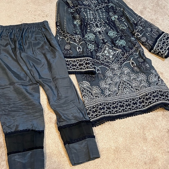 Blue/gray Pakistani Salwar khameez size XS. Authentic from Jazmin brand - Picture 6 of 7